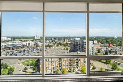 3209 Galleria, 1302, Edina, MN 55435