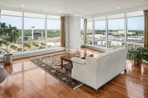3209 Galleria, 1302, Edina, MN 55435