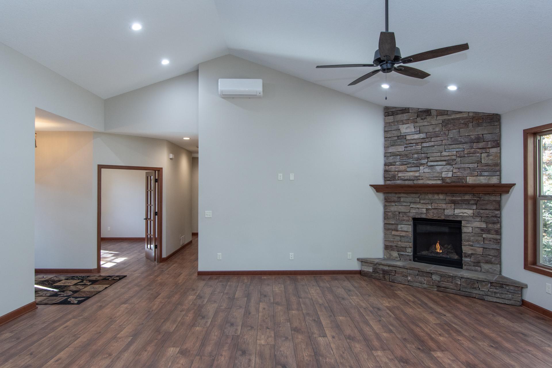 Living Roomn.jpg
