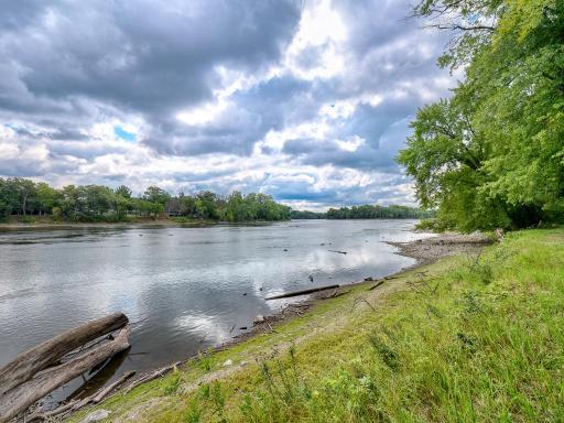 9316 W River Road, Brooklyn Park, MN 55444