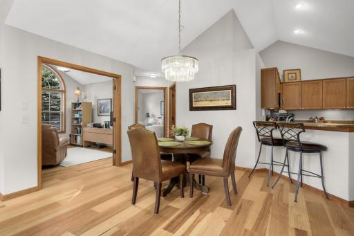 Vaulted ceilings and neutral paint colors - ready to move in and enjoy!