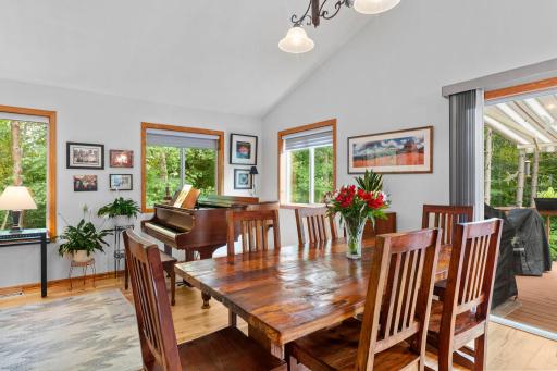 4989 355th Street, North Branch, MN 55056
