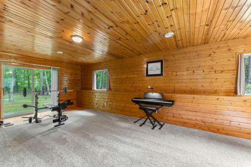 4989 355th Street, North Branch, MN 55056