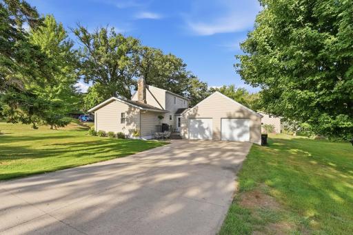 217 2nd Avenue NE, New London, MN 56273