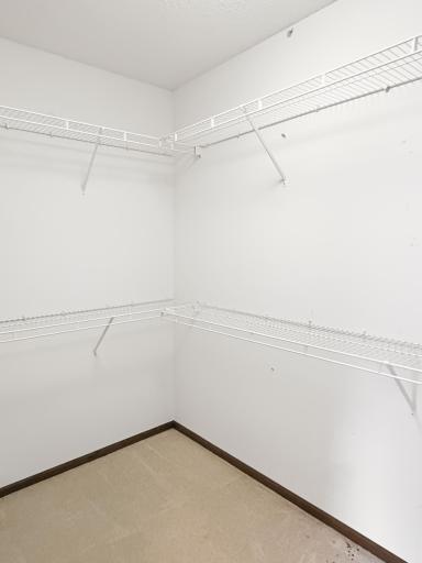 Welcome to 14635 Bloomfield Path!