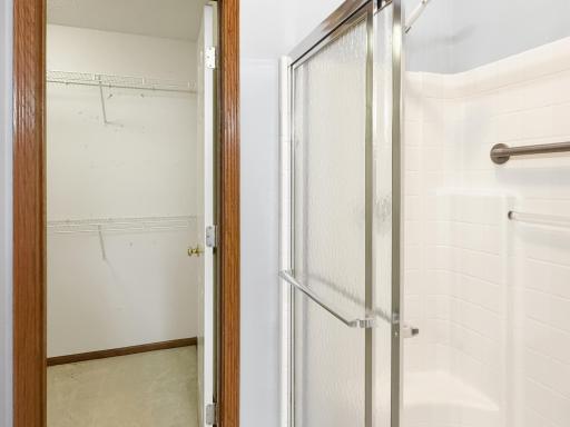 Welcome to 14635 Bloomfield Path!