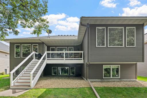 2031 118th Avenue NE, Blaine, MN 55449