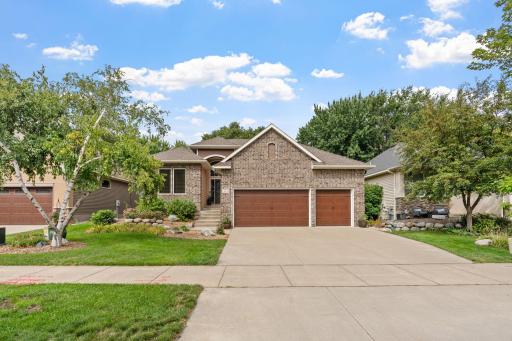 2031 118th Avenue NE, Blaine, MN 55449
