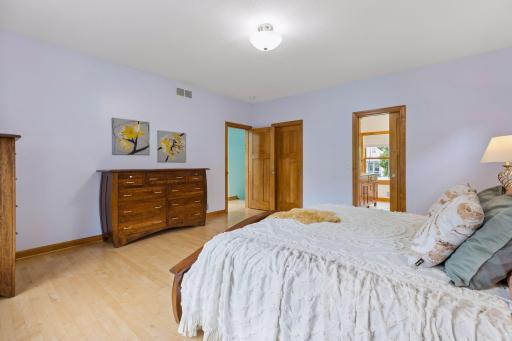 Owners suite towards garden bath .jpg