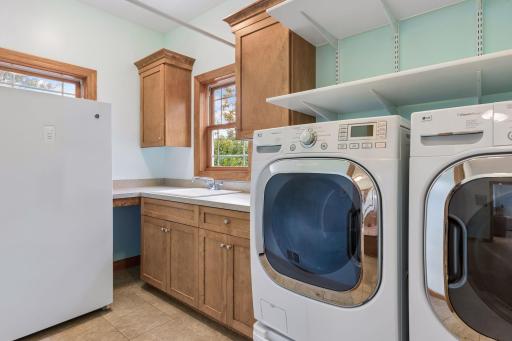 Laundry sink & counter space.jpg