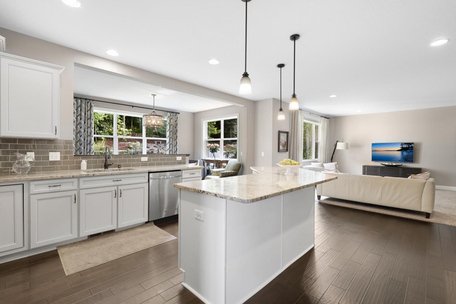 2147 Spring Lake Ct, Shakopee, MN 55379-31.jpg