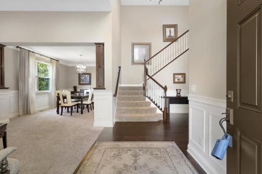 2147 Spring Lake Ct, Shakopee, MN 55379-08.jpg