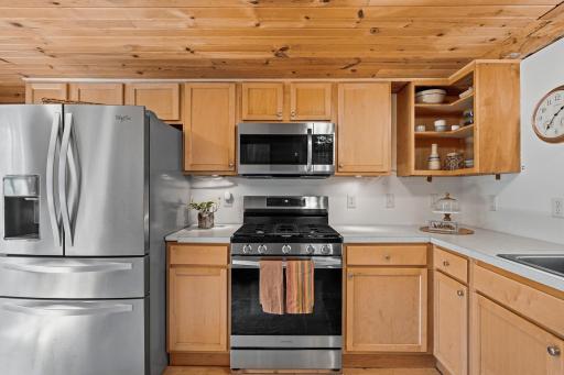10-web-or-mls-11-print-a7403223-jpg.jpg