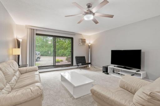 Photo for 2009 E 122nd Street, C8, Burnsville, MN 55337 - listing #7134837 2009 E 122nd Street, C8, Burnsville, MN 55337