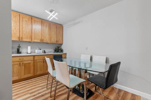 14-web-or-mls-2009 E 122nd St-14.jpg