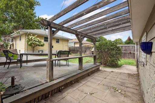 Pergola space is quite generous.