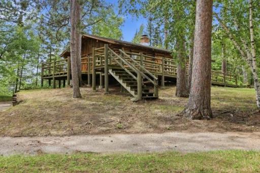 Lake side cabin (cabin #1)