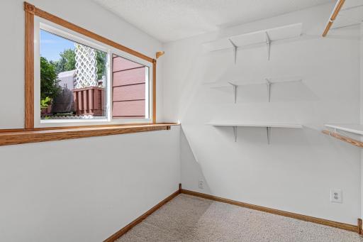10121 Kahler Ave NE, Monticello, MN-26.jpg