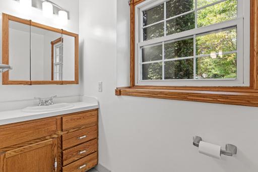 10121 Kahler Ave NE, Monticello, MN-24.jpg