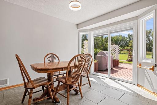 10121 Kahler Ave NE, Monticello, MN-7.jpg
