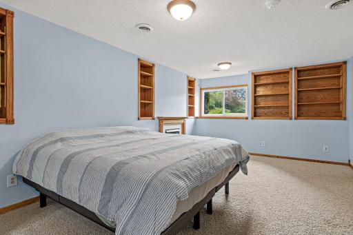 10121 Kahler Ave NE, Monticello, MN-22.jpg