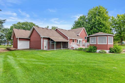 10121 Kahler Ave NE, Monticello, MN-35.jpg