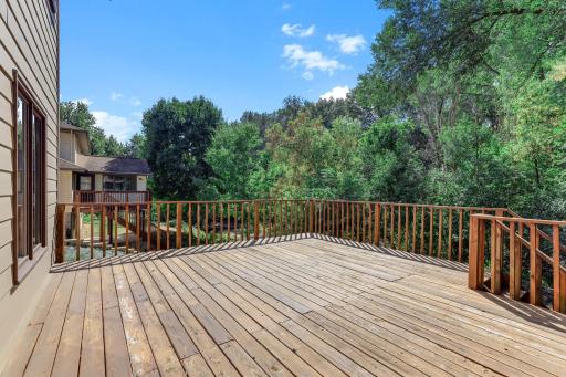 Large deck with great sun