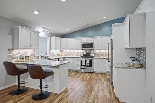 1242 Aldrich Way, Faribault, MN 55021