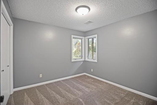1242 Aldrich Way, Faribault, MN 55021