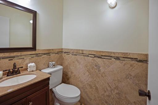 1242 Aldrich Way, Faribault, MN 55021