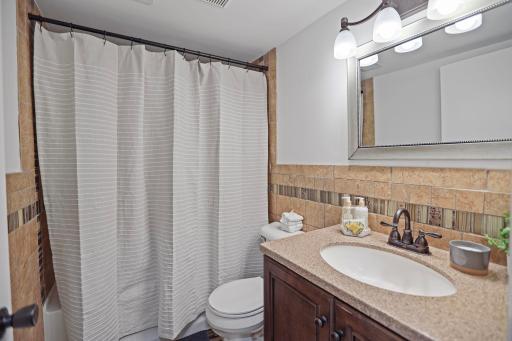 1242 Aldrich Way, Faribault, MN 55021