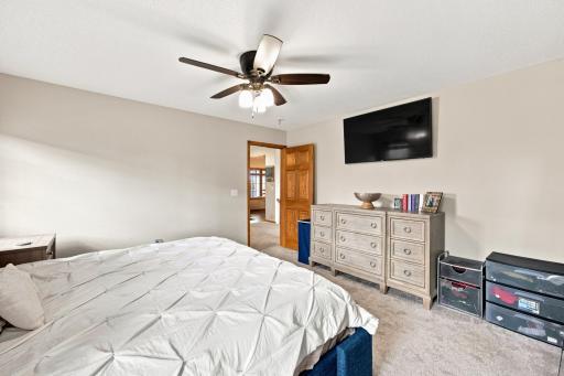Primary Bedroom - Main Level