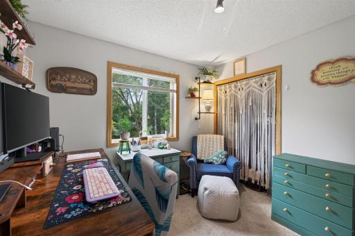 2nd main floor bdrm