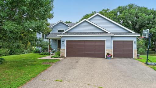 53_157_Corrinne_Drive53_mls.jpg