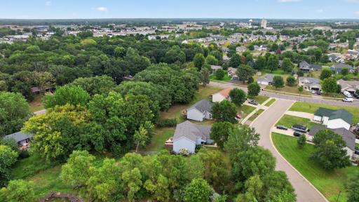 55_157_Corrinne_Drive55_mls.jpg
