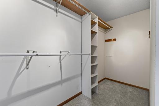 3276 greenbrier st vadnais heights_07302026_18.jpg