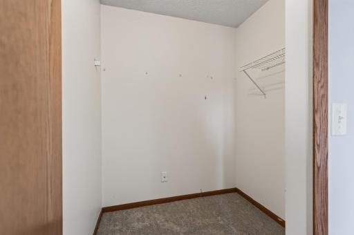 3276 greenbrier st vadnais heights_07302026_16.jpg