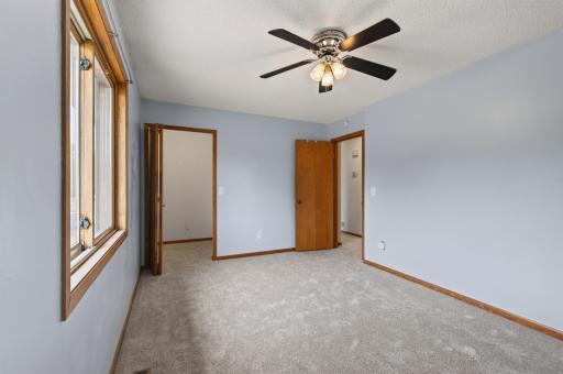 3276 greenbrier st vadnais heights_07302026_15.jpg