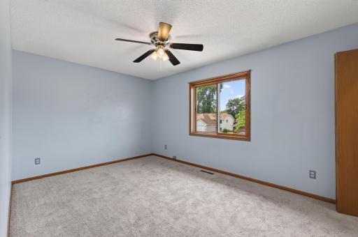 3276 greenbrier st vadnais heights_07302026_14.jpg
