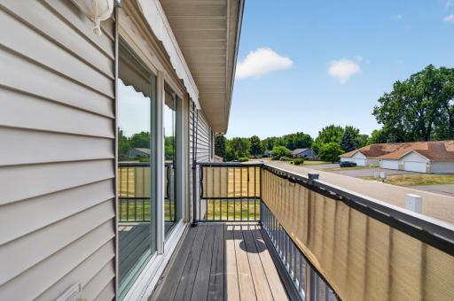 3276 greenbrier st vadnais heights_07302026_10.jpg