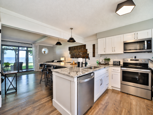 8372 Tuxedo Road, 330, Onamia, MN 56359