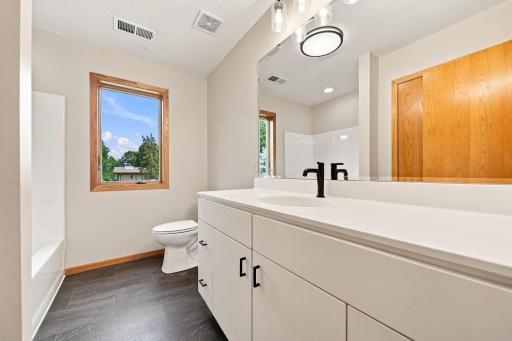 195 Medina St - Lower Level Full Bath