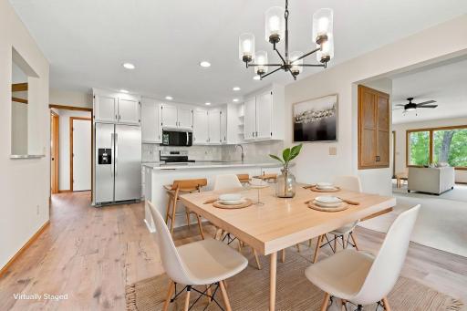 195 Medina St - Virtually Staged Main Floor Dinette