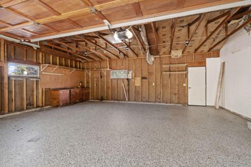 Epoxy Garage Floor For A Clean, Finished Look