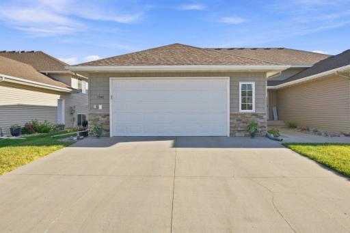 Photo for 1540 19th Avenue E, West Fargo, ND 58078 - listing #7134968 1540 19th Avenue E, West Fargo, ND 58078