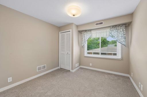 5412 France Avenue S, 112, Edina, MN 55410