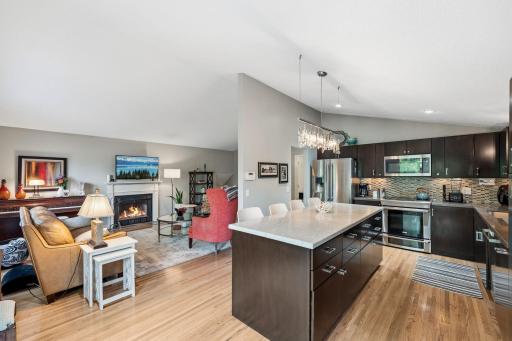 Kitchen/Living Room Area