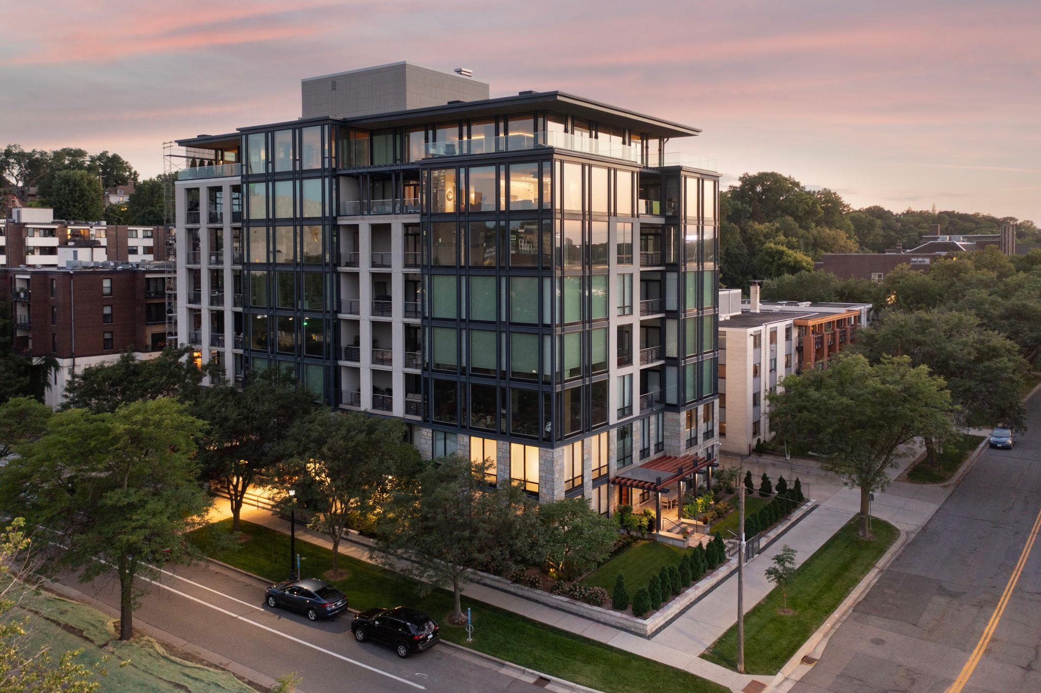 301 Kenwood Parkway, the stunning 8-story condominium overlooking the Minneapolis Sculpture Garden