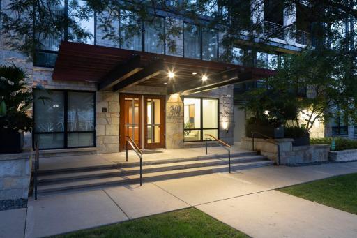 301 Kenwood Parkway, 801, Minneapolis, MN 55403