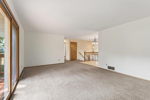 19_13959_Radisson19_mls.jpg